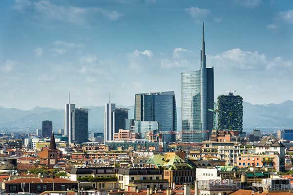 Milan Italy skyline